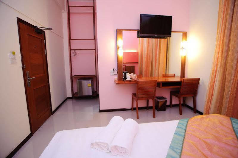 Much-Che Manta Boutique Hotel Udon Thani Zewnętrze zdjęcie
