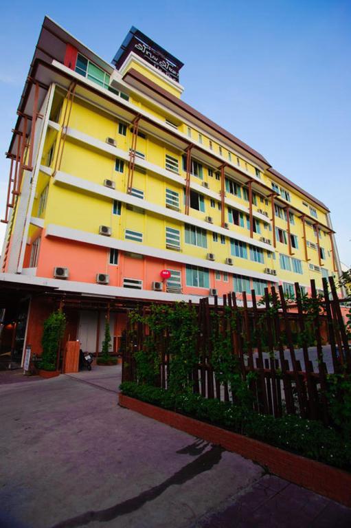 Much-Che Manta Boutique Hotel Udon Thani Zewnętrze zdjęcie