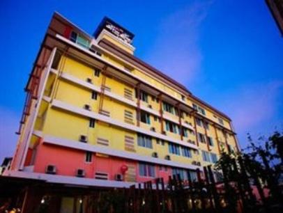 Much-Che Manta Boutique Hotel Udon Thani Zewnętrze zdjęcie